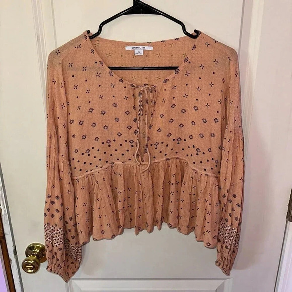 O'NEILL Peplum Deep V-Neck Cropped Boho Puff Long Sleeve Print Top Peach Sz S - Picture 2 of 7